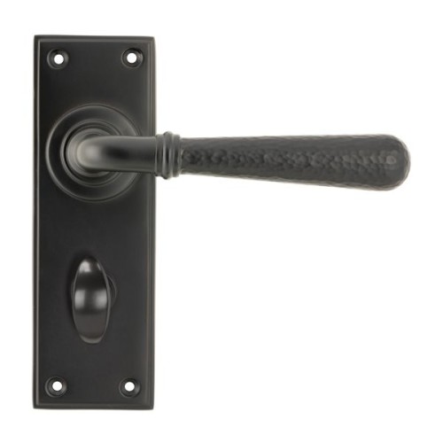 HAMMERED NEWBURY LEVER HANDLE ON BACKPLATE